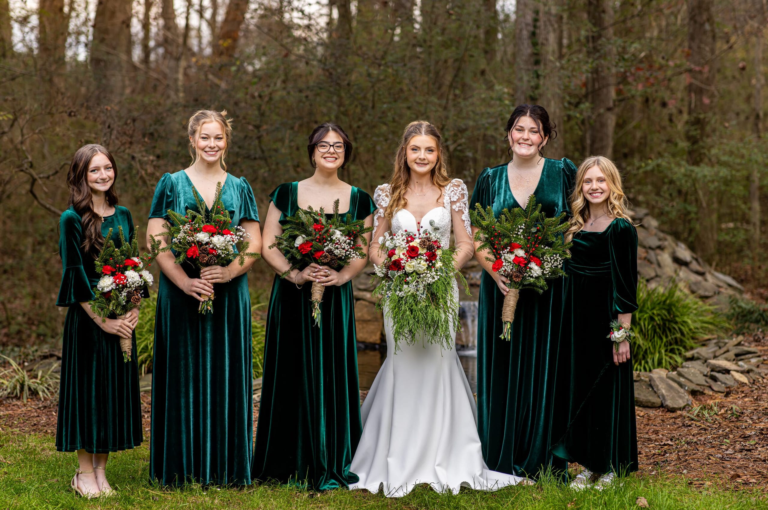 Bridal party gathered on the wedding day